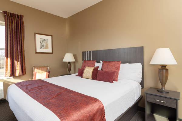 King Balcony Photo 3